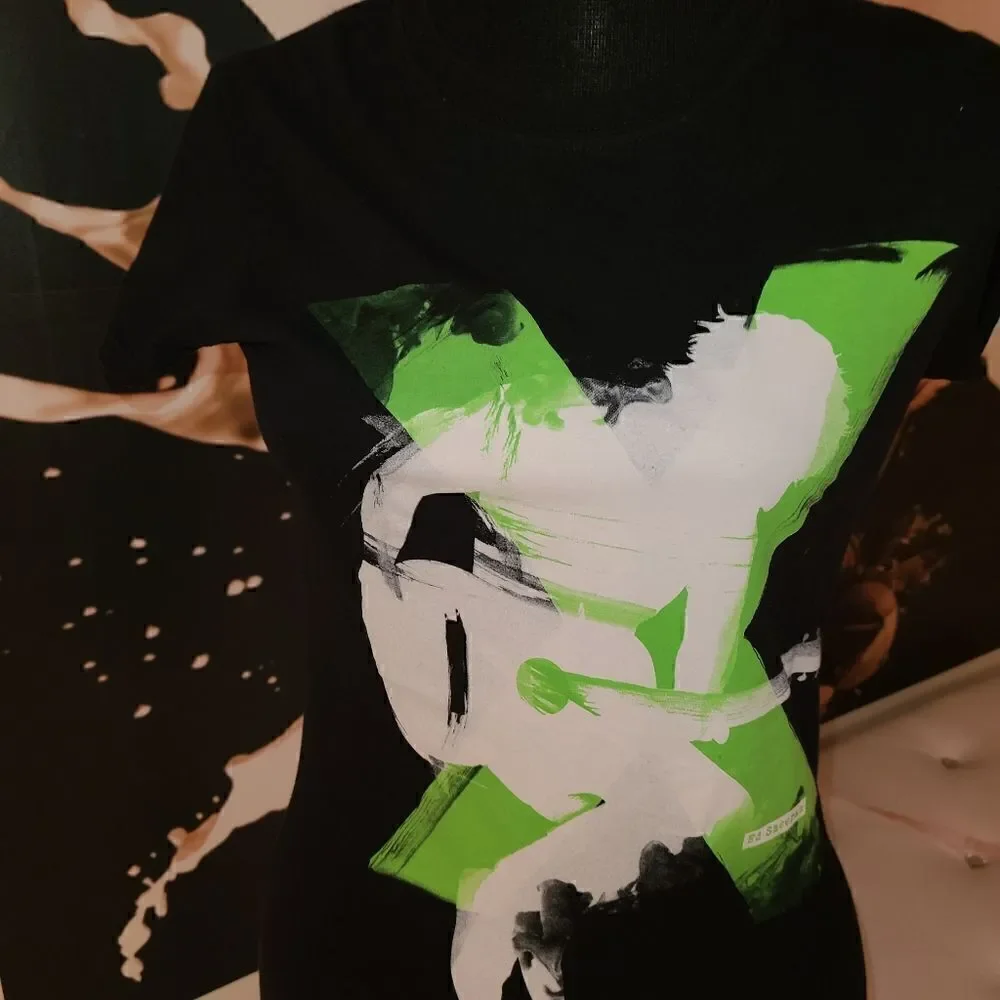 Ed Sheeran concert tshirt